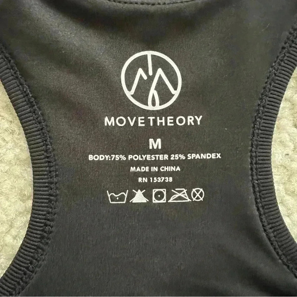 MoveTheory Cropped Sports Bra Black Women Size Medium Removable Pads Active Yoga - Picture 4 of 11